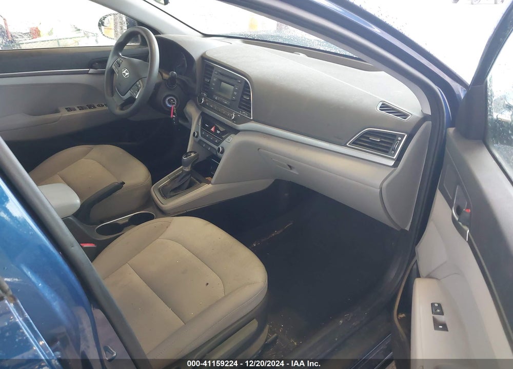 2018 HYUNDAI ELANTRA SE VIN: 5NPD74LF3JH267075