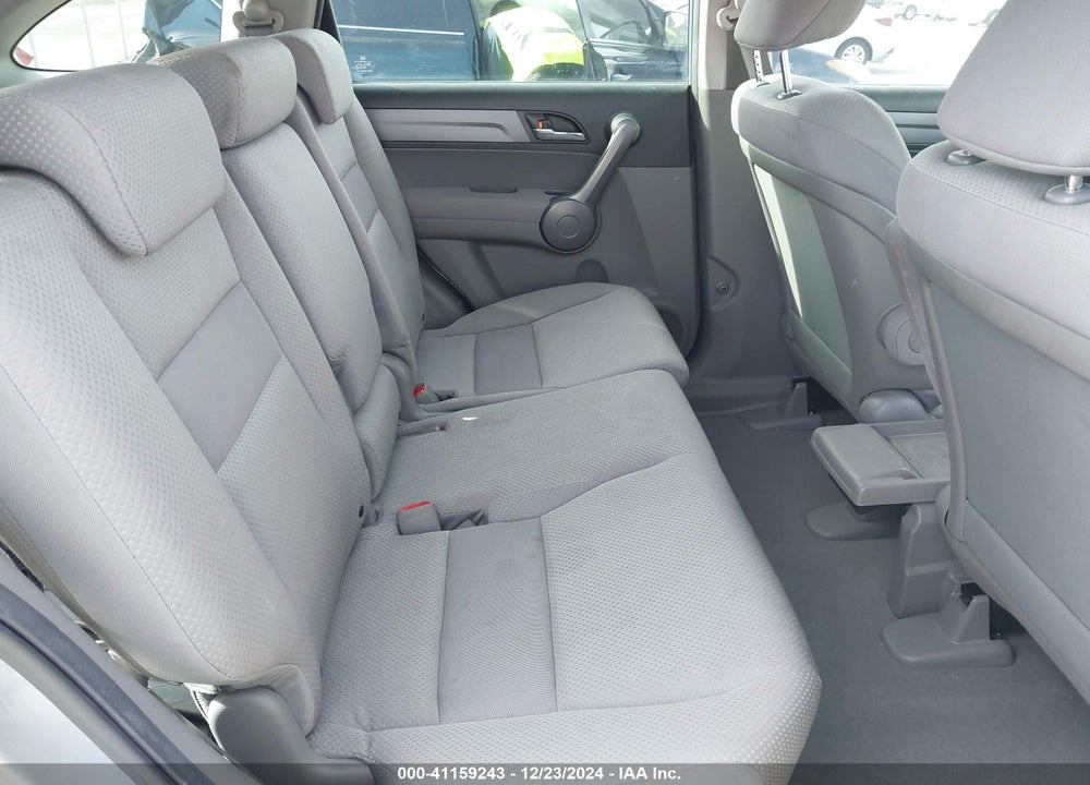 2008 HONDA CR-V LX VIN: JHLRE38368C023952