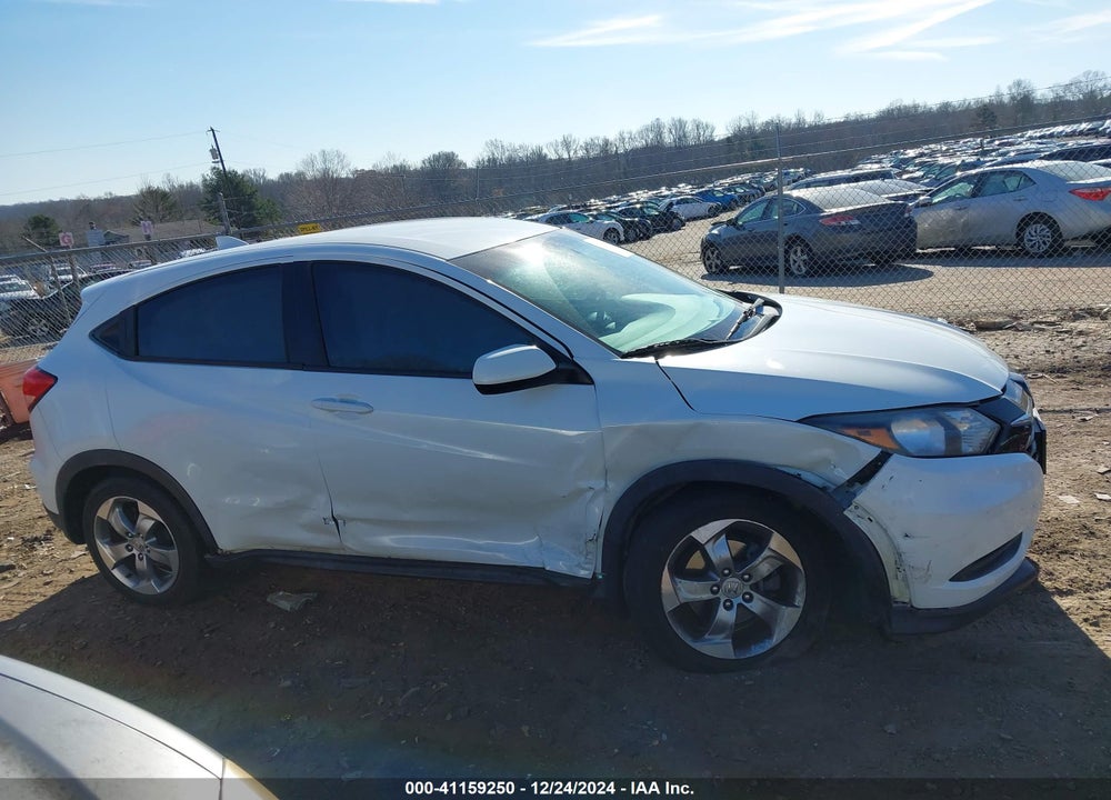 2016 HONDA HR-V LX VIN: 3CZRU5H38GM752201
