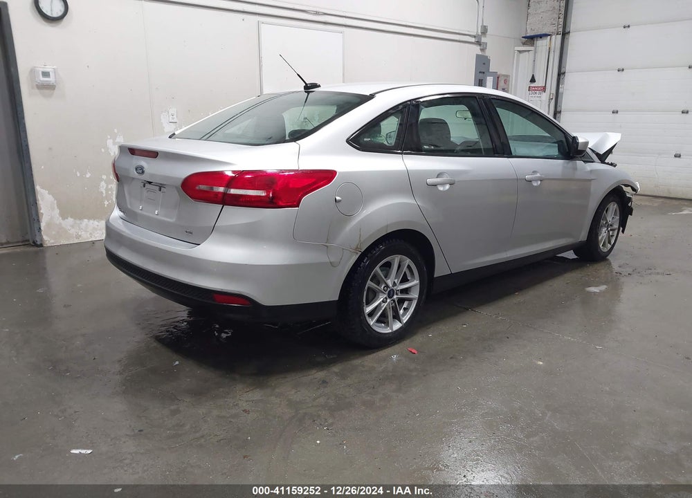 2018 FORD FOCUS SE VIN: 1FADP3F24JL295505