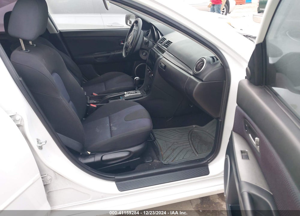 2007 MAZDA 3 S SPORT VIN: JM1BK143771625447