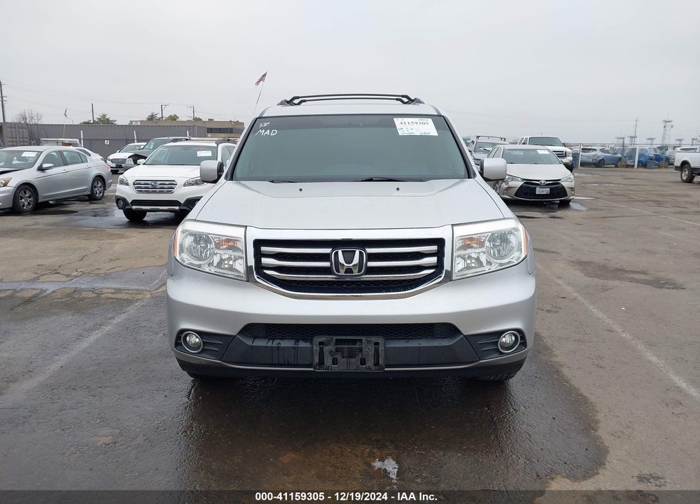 2013 HONDA PILOT EX VIN: 5FNYF3H49DB008079
