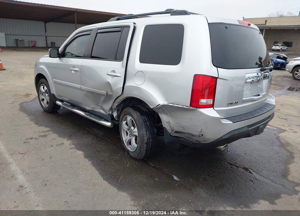 2013 HONDA PILOT EX VIN: 5FNYF3H49DB008079