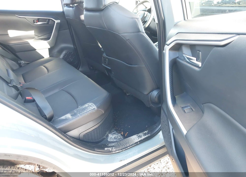 2022 TOYOTA RAV4 HYBRID XLE PREMIUM VIN: JTMB6RFV9ND523516