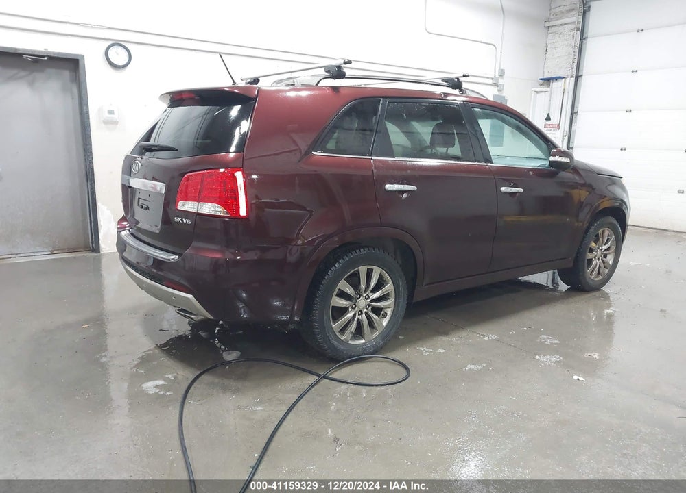 2012 KIA SORENTO SX V6 VIN: 5XYKW4A22CG258663