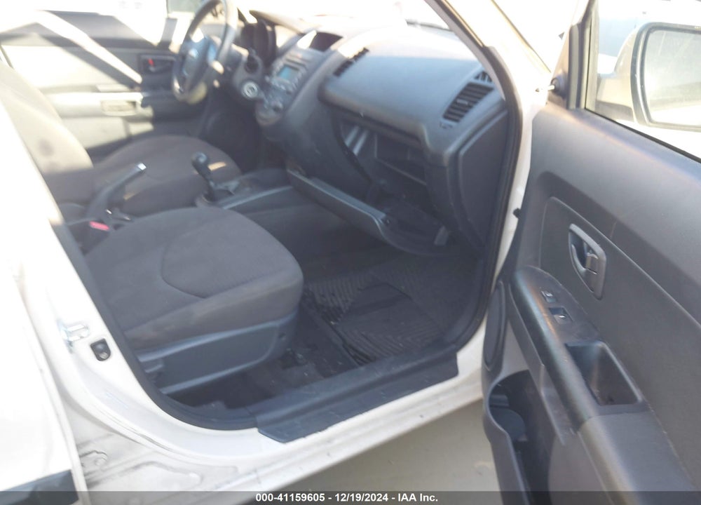 2013 KIA SOUL VIN: KNDJT2A5XD7756594