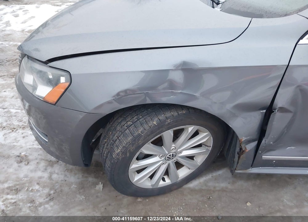 2012 VOLKSWAGEN PASSAT 2.5L SEL VIN: 1VWCH7A38CC035909