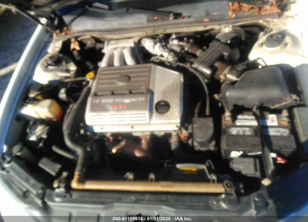 2001 LEXUS ES 300 VIN: JT8BF28GX10308569