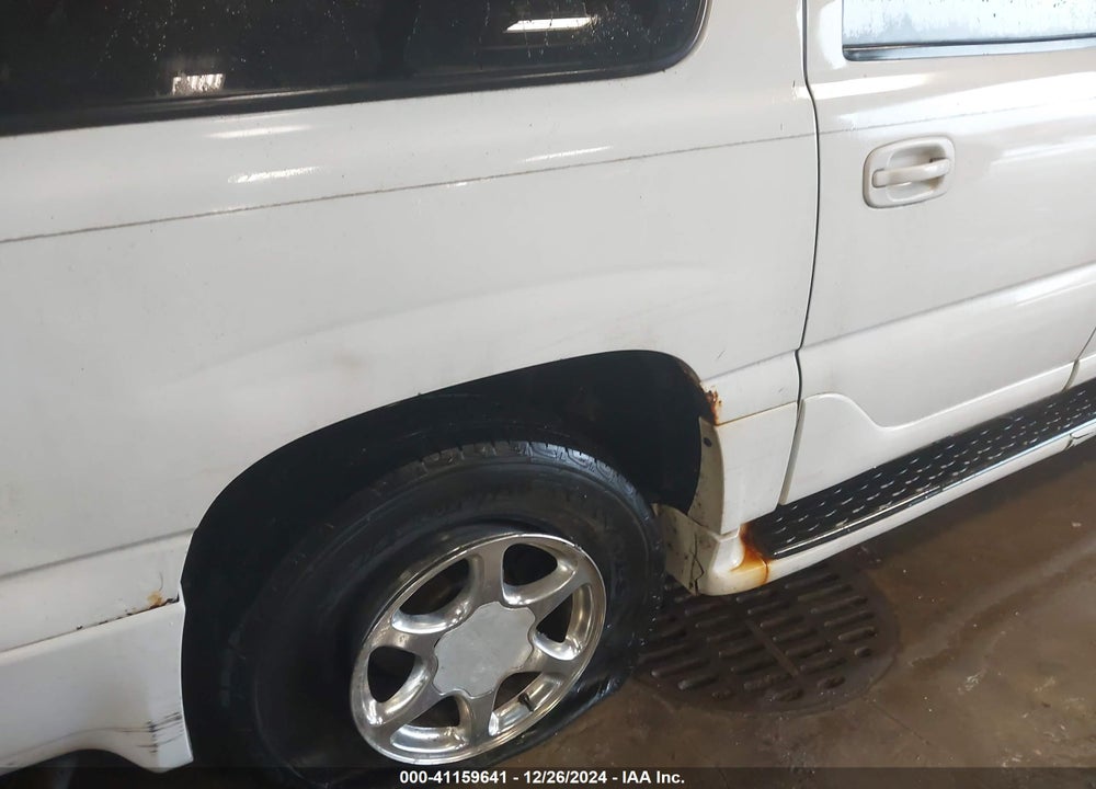 2003 GMC YUKON XL 1500 DENALI VIN: 1GKFK66U33J197136