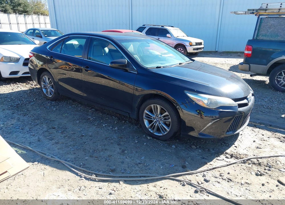 2015 TOYOTA CAMRY SE VIN: 4T1BF1FKXFU092091