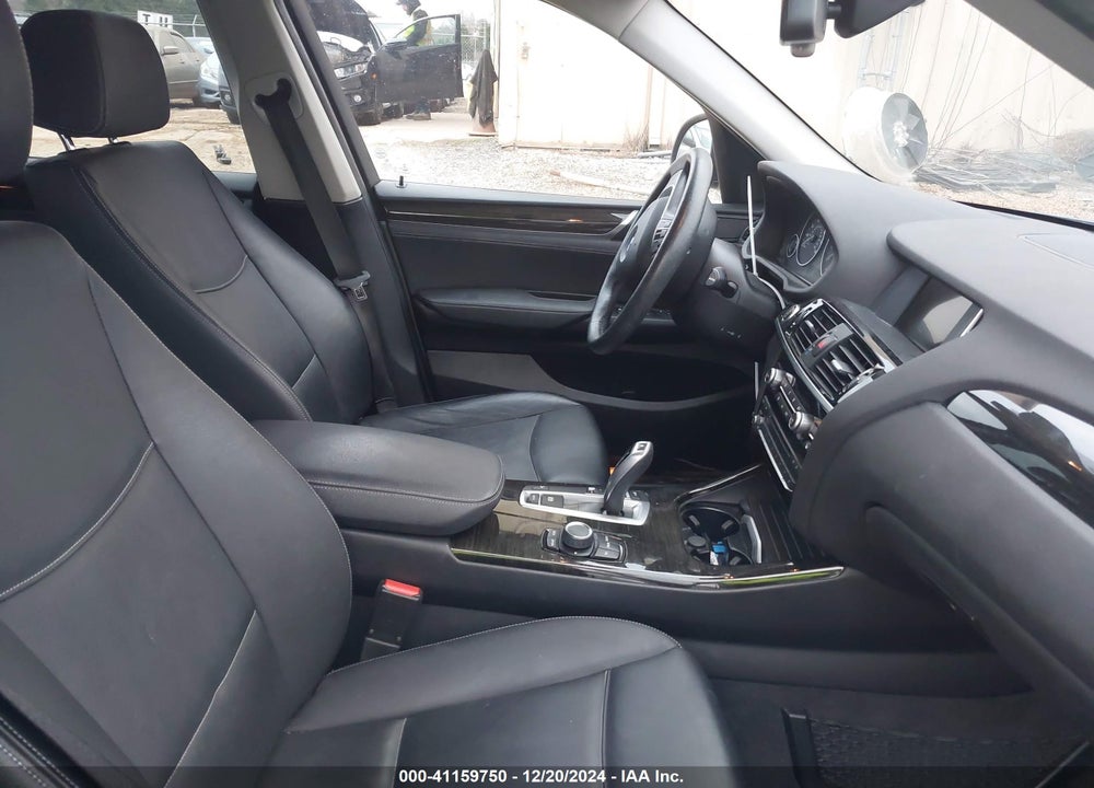 2017 BMW X3 XDRIVE28I VIN: 5UXWX9C31H0W66472