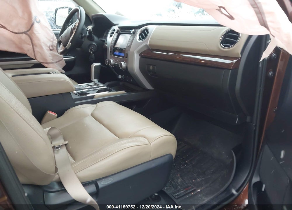 2015 TOYOTA TUNDRA LIMITED 5.7L V8 VIN: 5TFBY5F10FX421571