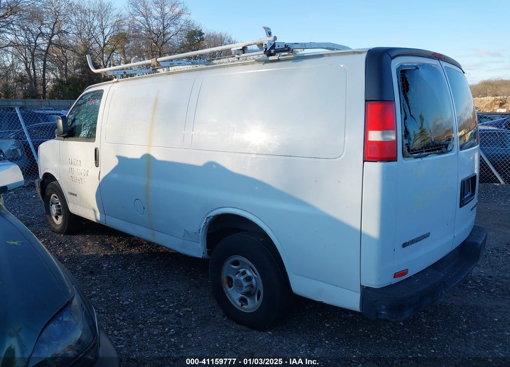 2003 CHEVROLET EXPRESS VIN: 1GCHG35UX31233944