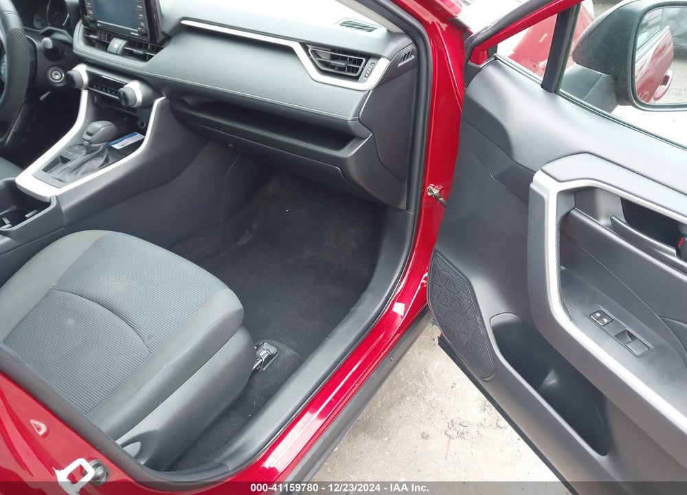 2022 TOYOTA RAV4 VIN: 2T3H1RFV3NW195800