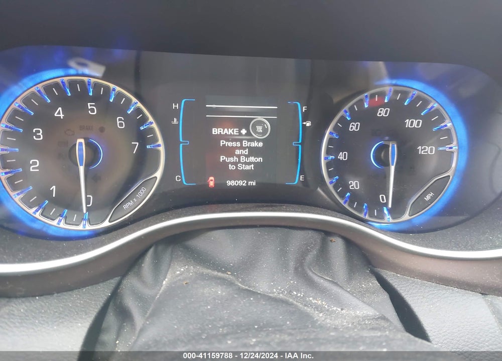 2017 CHRYSLER PACIFICA TOURING L VIN: 2C4RC1BG1HR670401