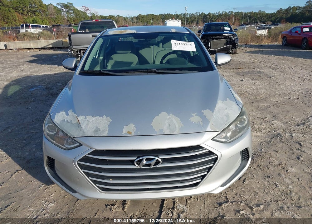 2017 HYUNDAI ELANTRA SE VIN: 5NPD84LF3HH159854