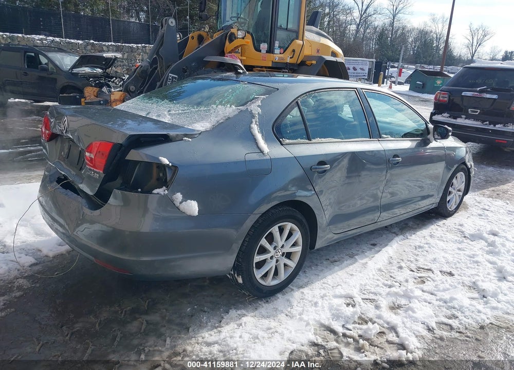 2012 VOLKSWAGEN JETTA VIN: 3VWDP7AJ7CM077914