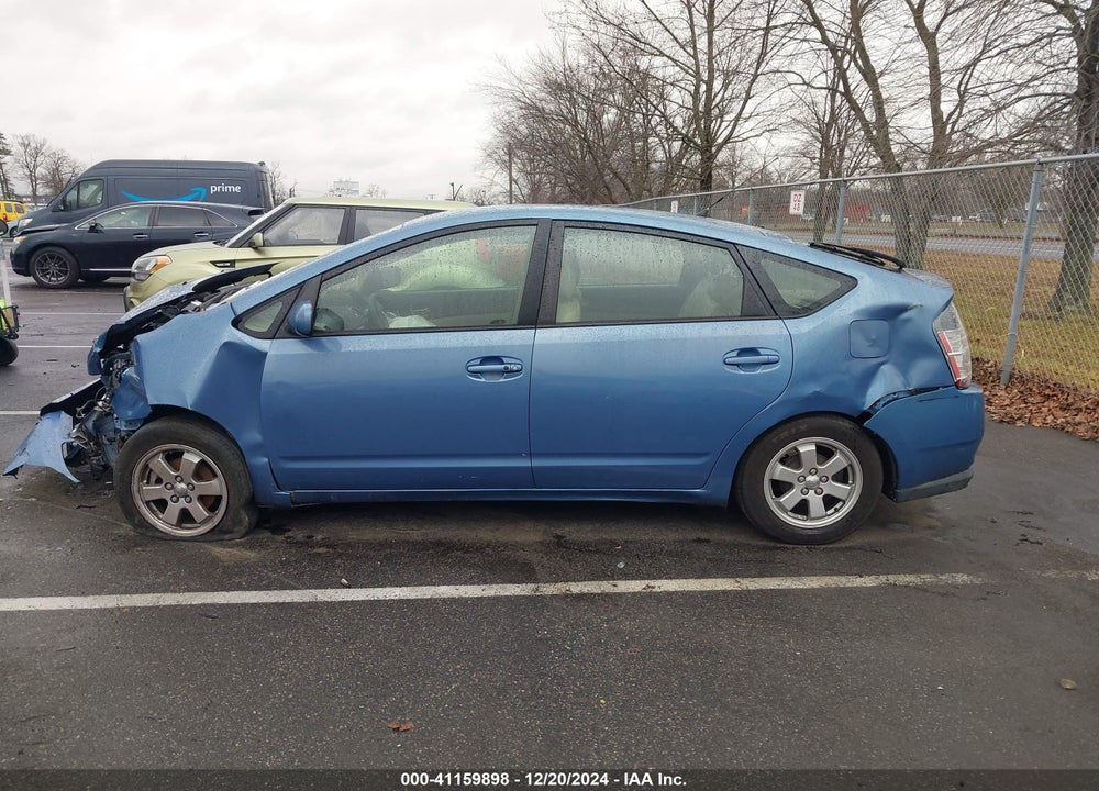 2005 TOYOTA PRIUS VIN: JTDKB20U053108979