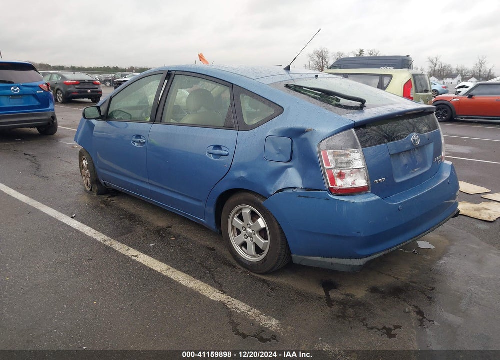 2005 TOYOTA PRIUS VIN: JTDKB20U053108979