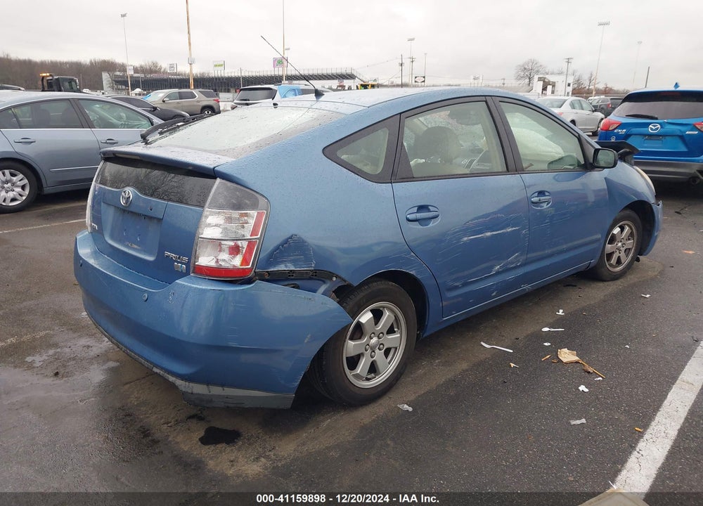 2005 TOYOTA PRIUS VIN: JTDKB20U053108979