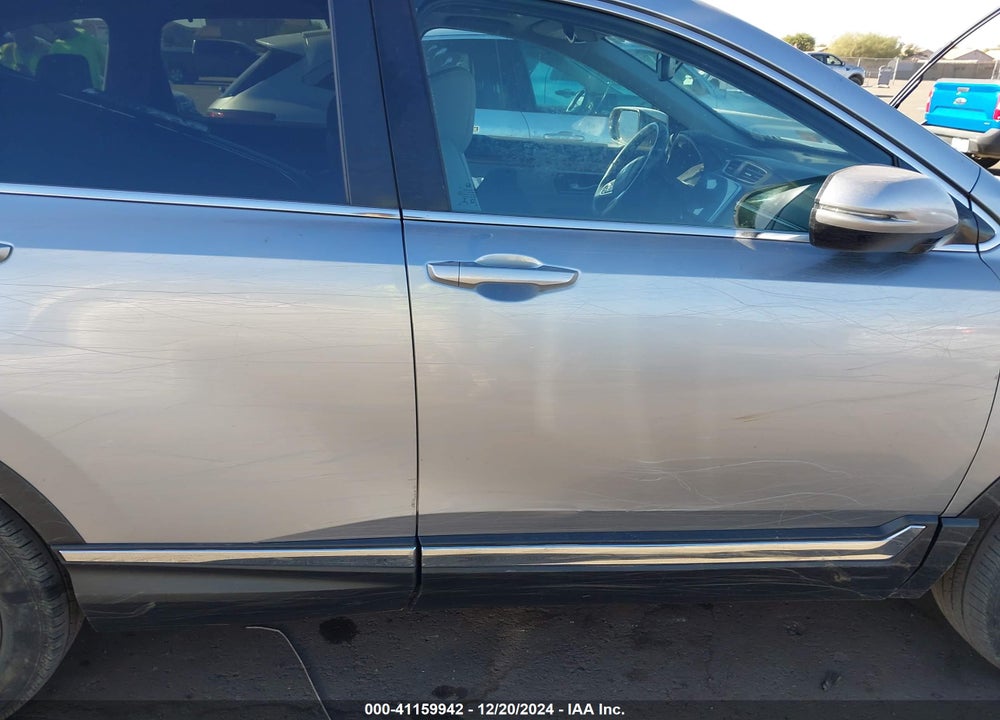2022 HONDA CR-V HYBRID TOURING VIN: 5J6RT6H98NL057390