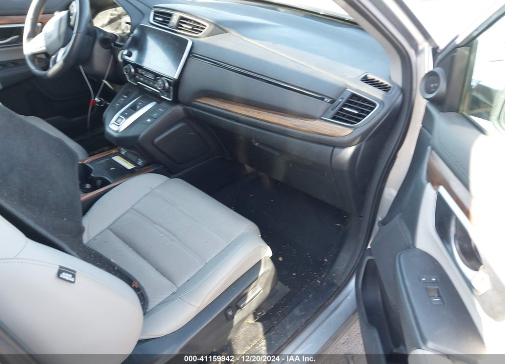 2022 HONDA CR-V HYBRID TOURING VIN: 5J6RT6H98NL057390