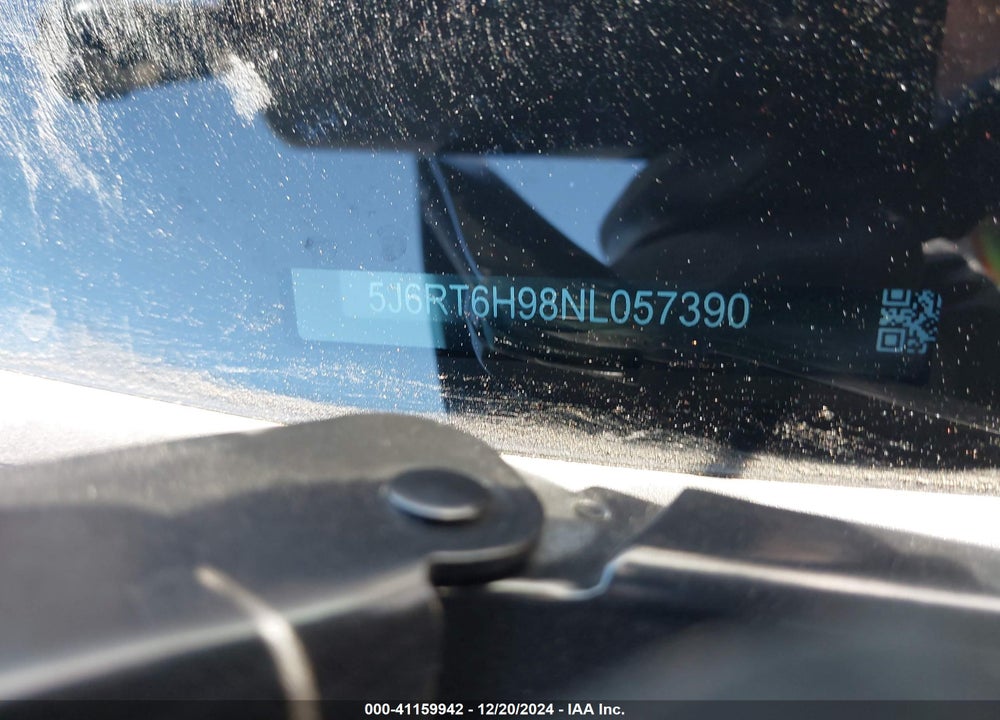 2022 HONDA CR-V HYBRID TOURING VIN: 5J6RT6H98NL057390