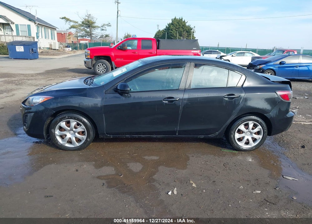 2010 MAZDA 3 I SPORT VIN: JM1BL1SG3A1287264