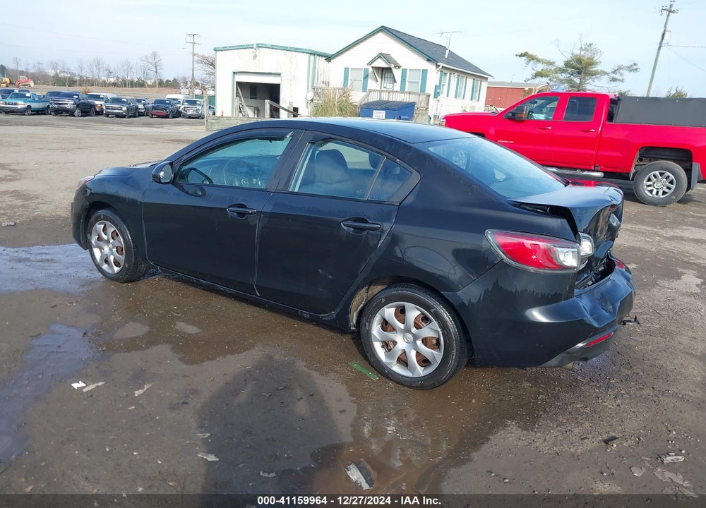 2010 MAZDA 3 I SPORT VIN: JM1BL1SG3A1287264