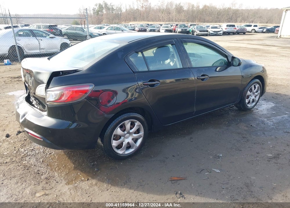 2010 MAZDA 3 I SPORT VIN: JM1BL1SG3A1287264