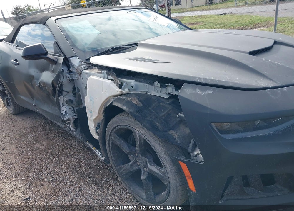 2017 CHEVROLET CAMARO 2SS VIN: 1G1FH3D75H0139122