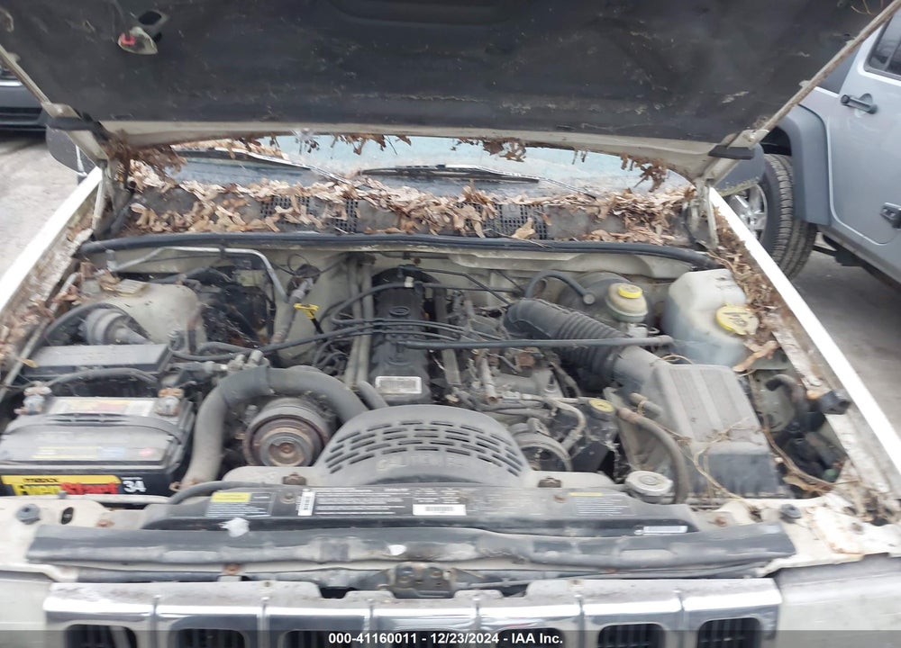 1996 JEEP GRAND CHEROKEE LAREDO VIN: 1J4FX58S9TC352788