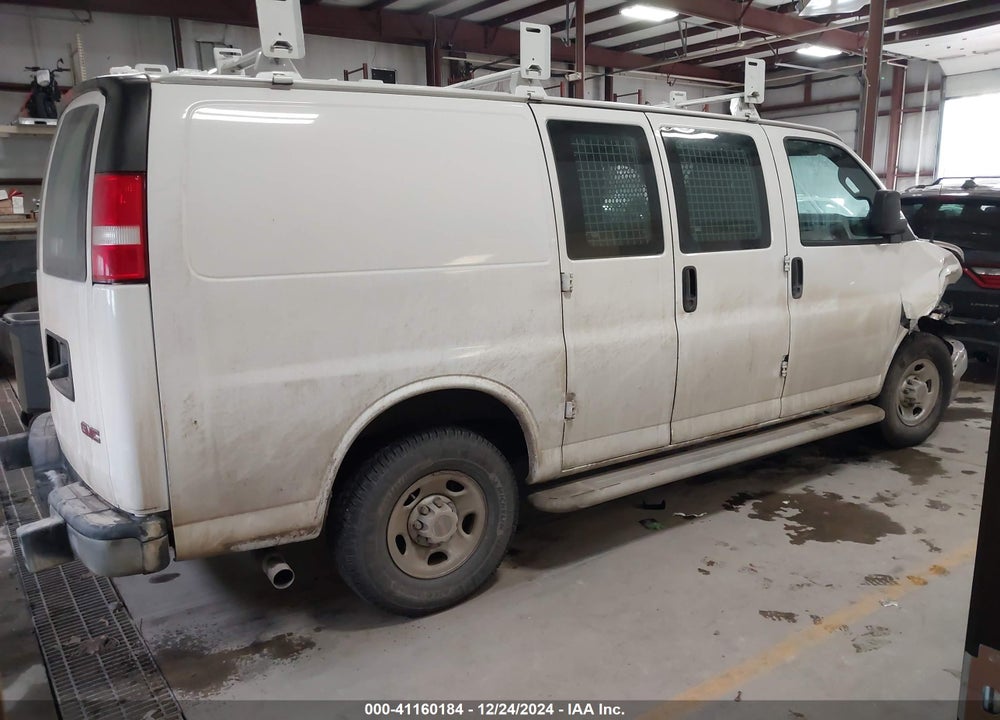 2022 GMC SAVANA CARGO RWD 2500 REGULAR WHEELBASE WORK VAN VIN: 1GTW7AFP8N1157647