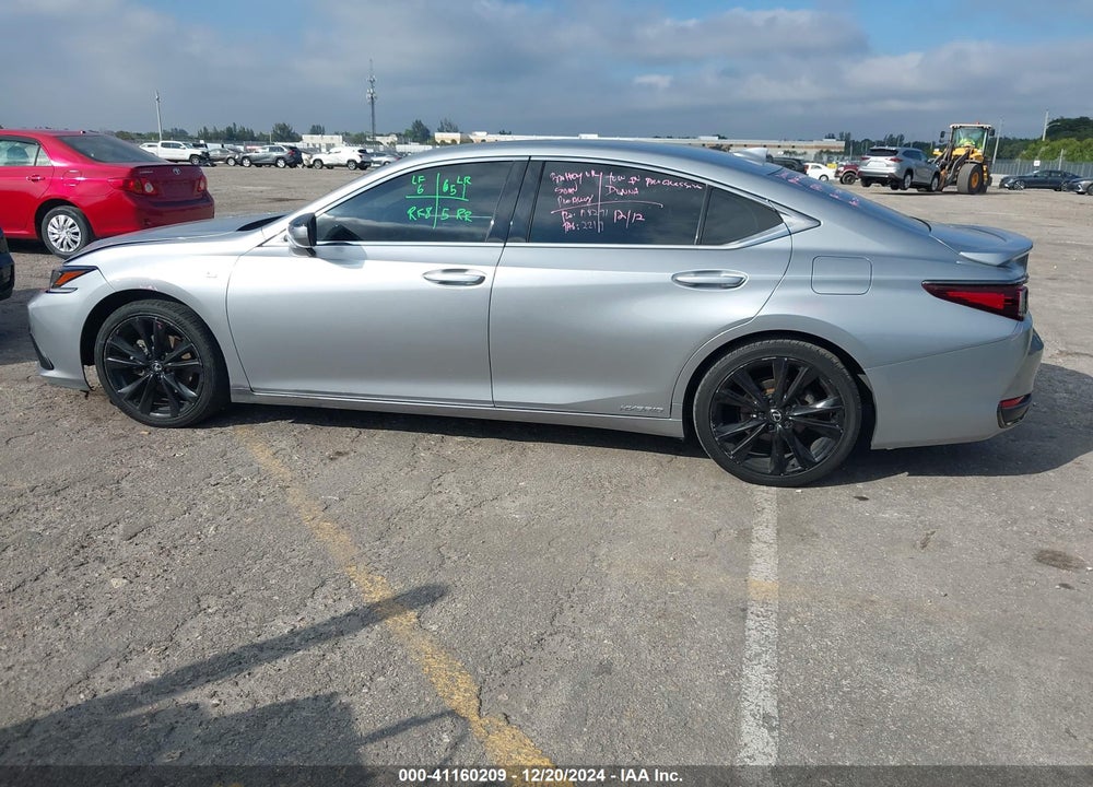 2022 LEXUS ES 300H VIN: 58AGA1C10NU013339