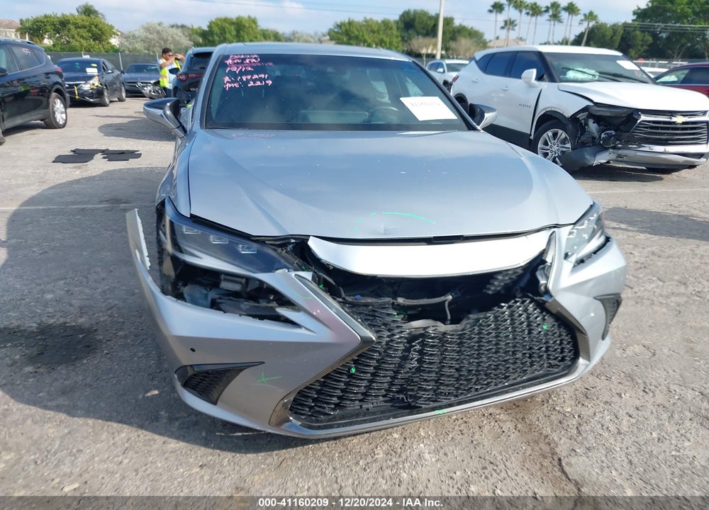 2022 LEXUS ES 300H VIN: 58AGA1C10NU013339