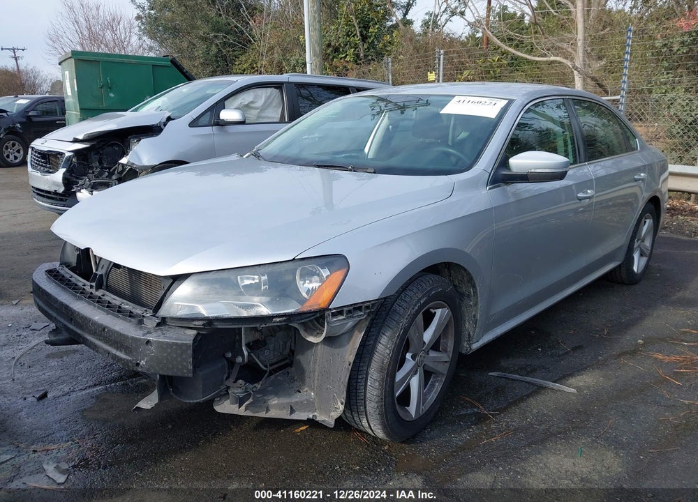 2013 VOLKSWAGEN PASSAT 2.5L SE VIN: 1VWBH7A32DC102632