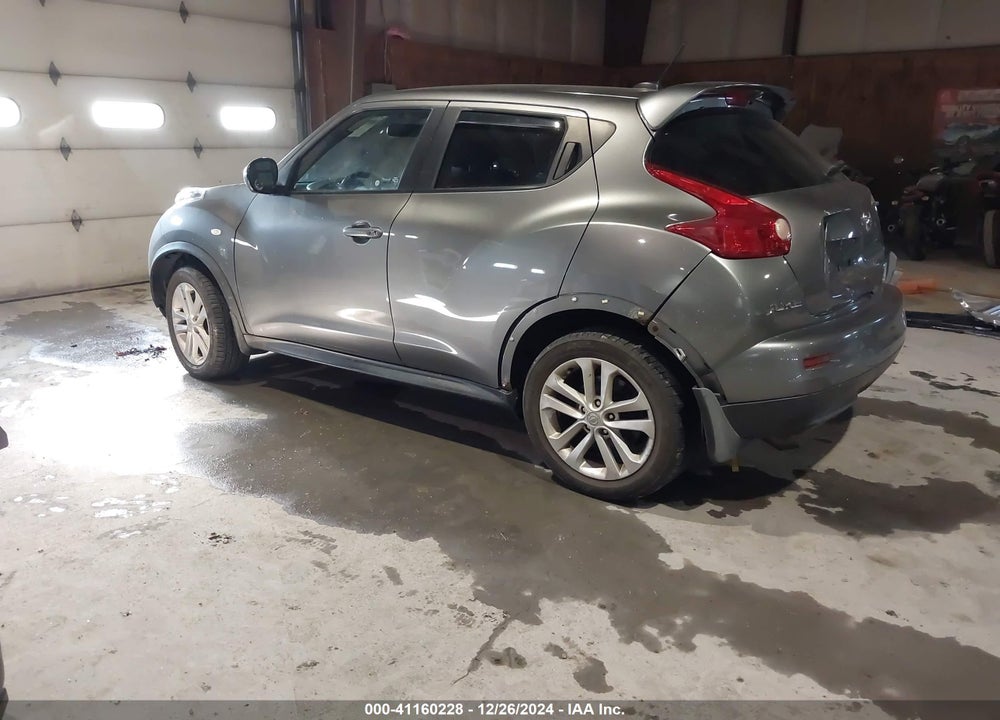 2011 NISSAN JUKE SV VIN: JN8AF5MV9BT008660