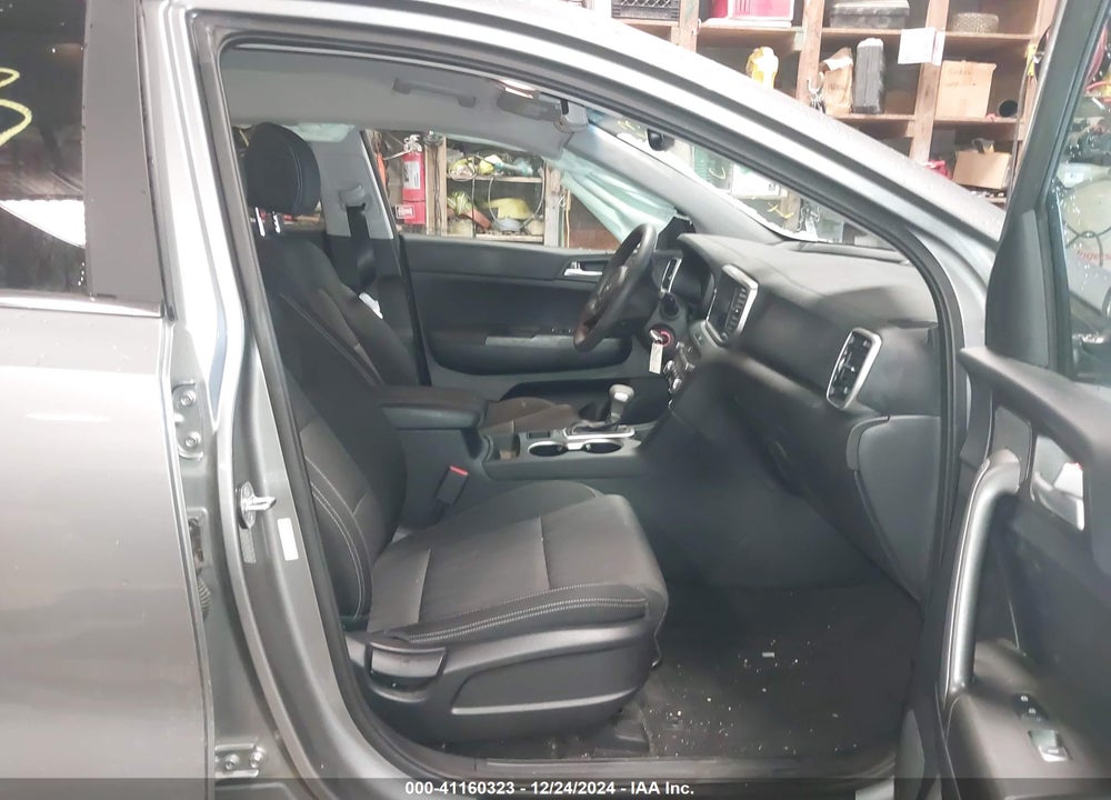 2021 KIA SPORTAGE LX VIN: KNDPMCAC2M7942318