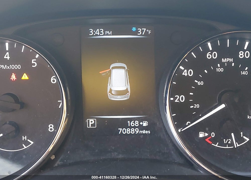 2017 NISSAN ROGUE SV VIN: 5N1AT2MV8HC820572