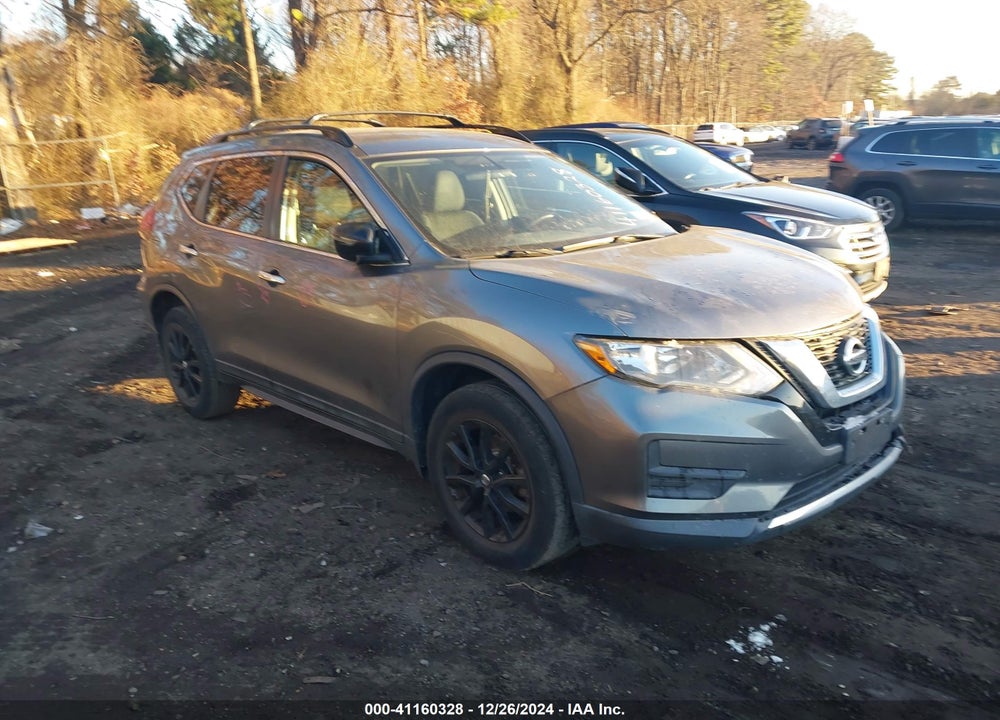 2017 NISSAN ROGUE SV VIN: 5N1AT2MV8HC820572