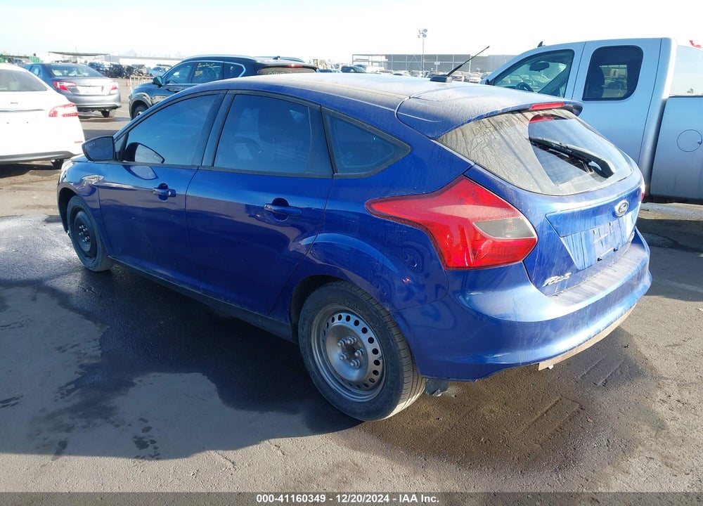 2012 FORD FOCUS SE VIN: 1FAHP3K2XCL447524