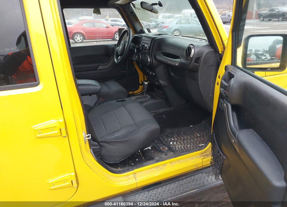 2011 JEEP WRANGLER UNLIMITED SPORT VIN: 1J4BA3H15BL556790