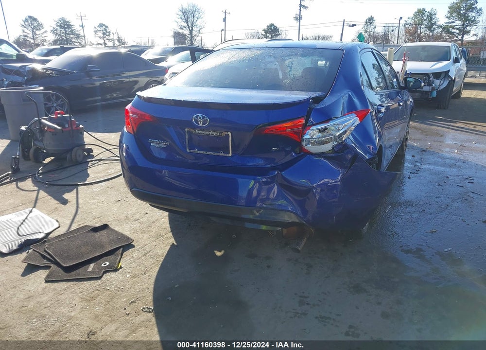 2018 TOYOTA COROLLA SE VIN: 5YFBURHE6JP809995