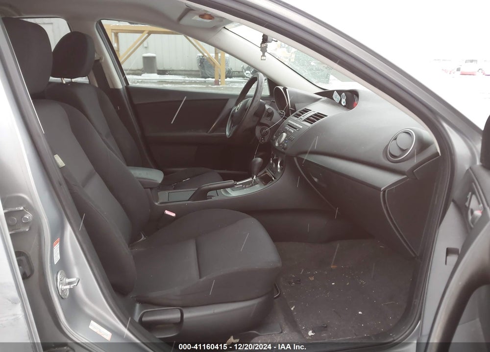 2011 MAZDA 3 I SPORT VIN: JM1BL1UF9B1407963