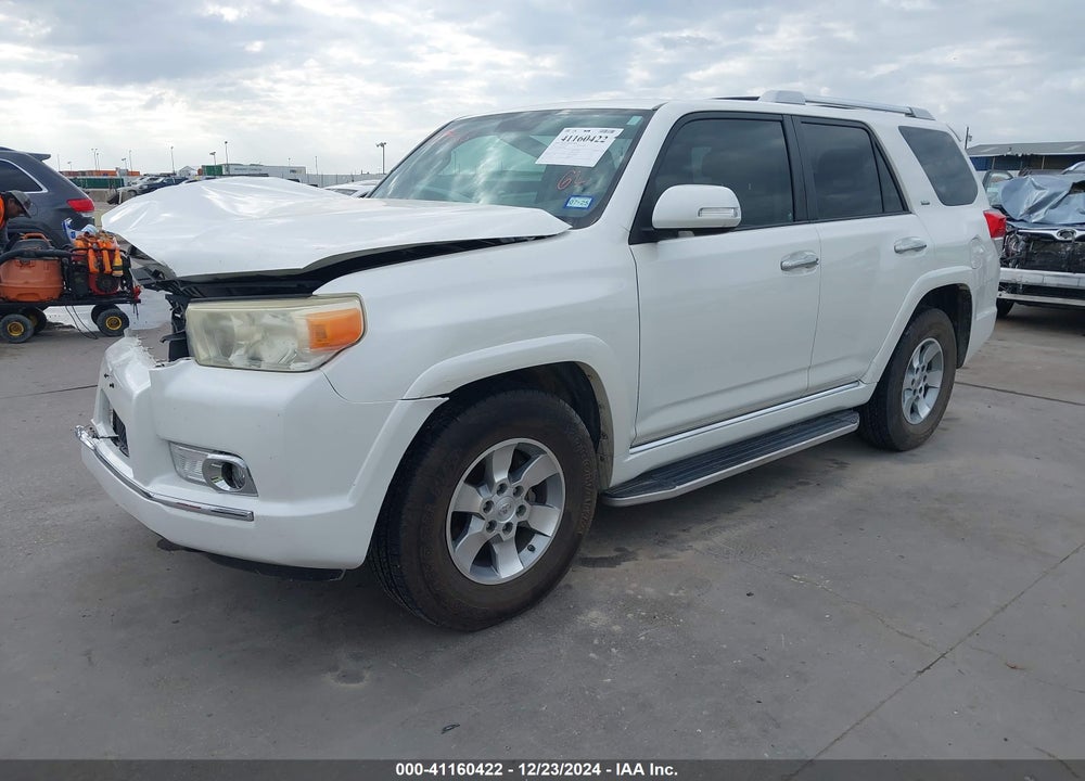 2011 TOYOTA 4RUNNER VIN: JTEZU5JR1B5028896
