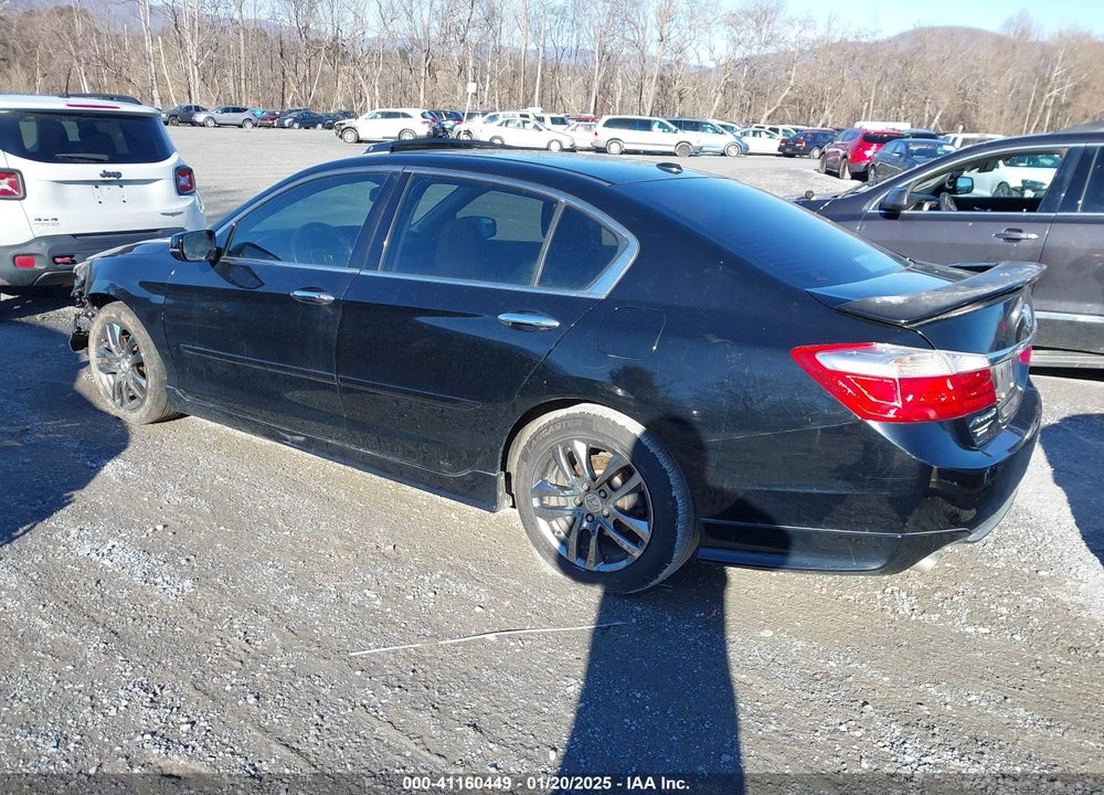 2013 HONDA ACCORD VIN: 1HGCR3F86DA000412