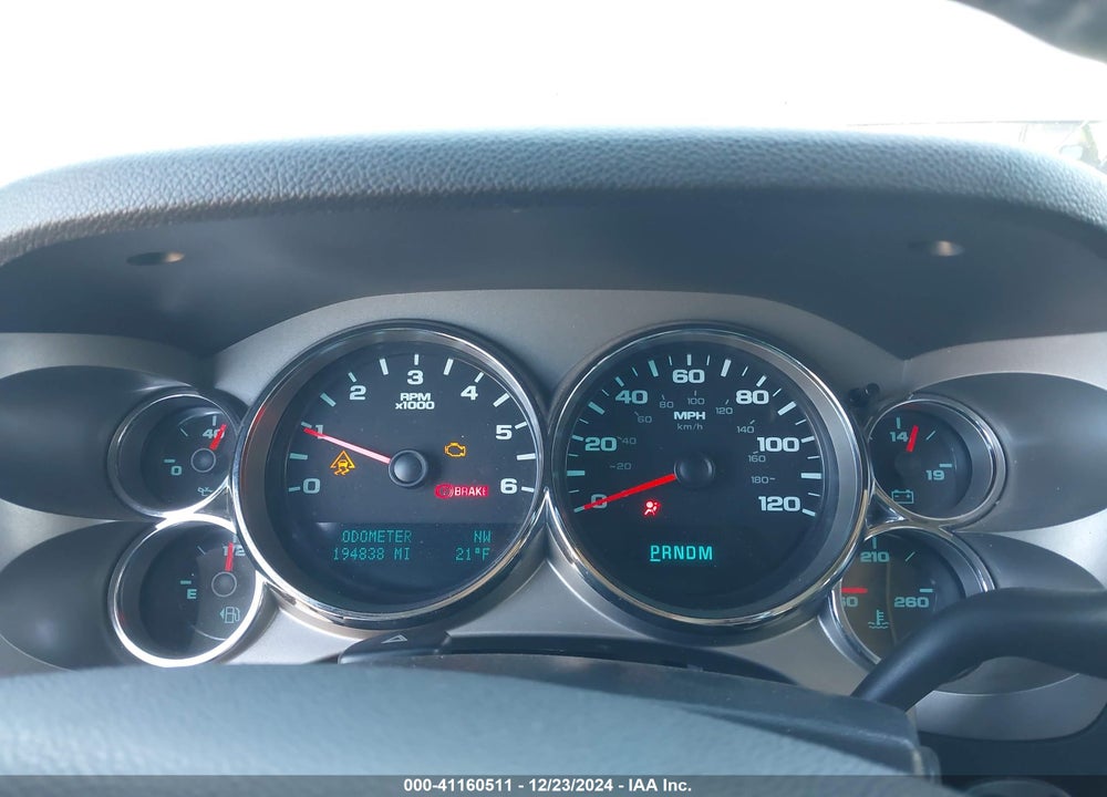 2011 CHEVROLET SILVERADO 1500 LT VIN: 1GCRKSE37BZ106539