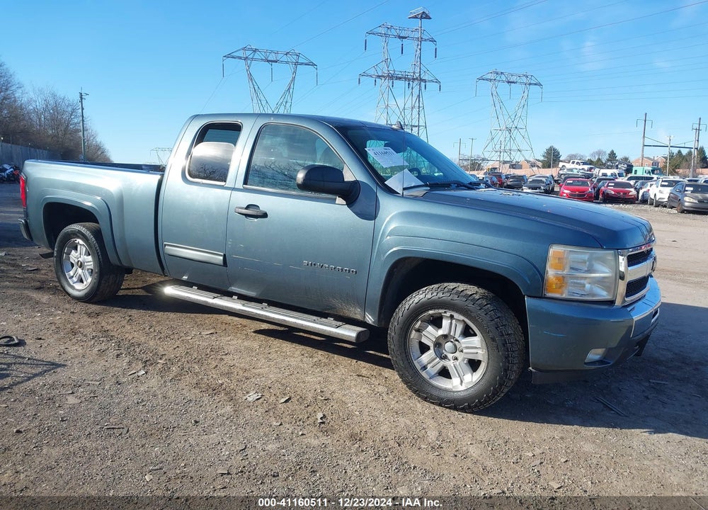 2011 CHEVROLET SILVERADO 1500 LT VIN: 1GCRKSE37BZ106539