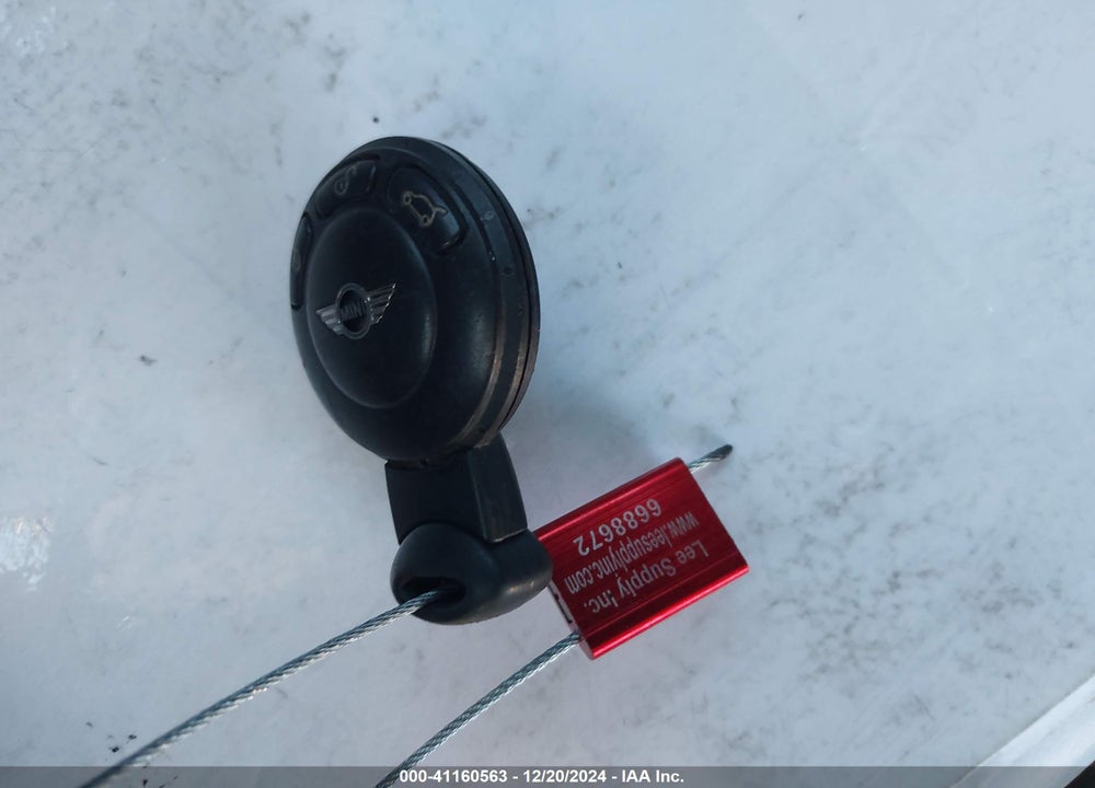 2013 MINI HARDTOP VIN: WMWSU3C50DT685818