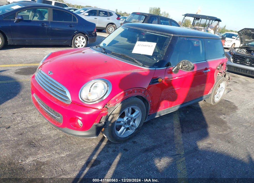 2013 MINI HARDTOP VIN: WMWSU3C50DT685818